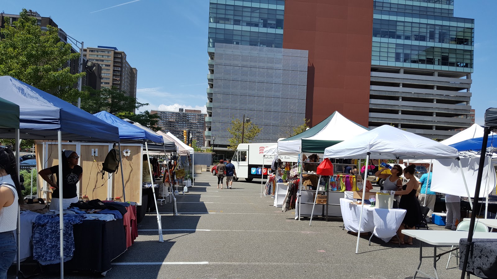 Photo of Borough Market in Jersey City, New Jersey, United States - 1 Picture of Food, Point of interest, Establishment