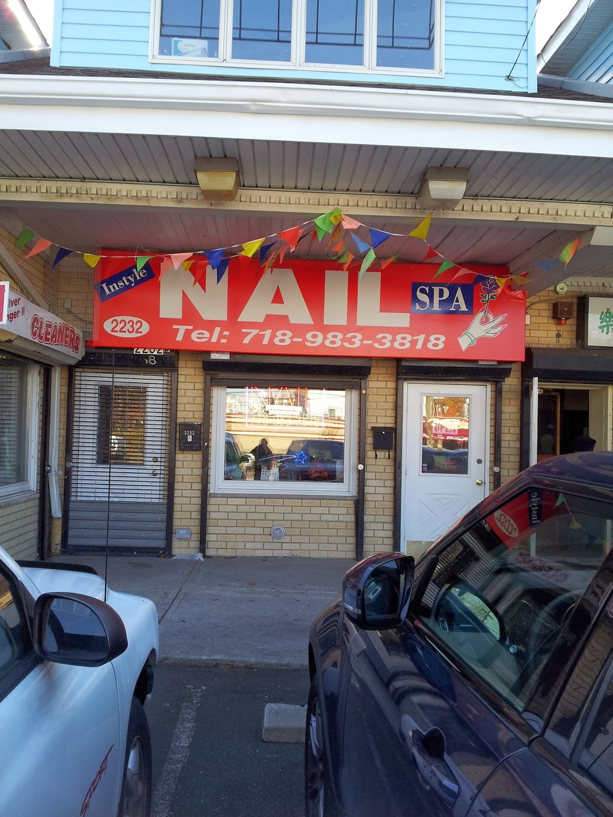 Photo of Instyle Nails Spa Inc in Richmond City, New York, United States - 1 Picture of Point of interest, Establishment, Beauty salon, Hair care