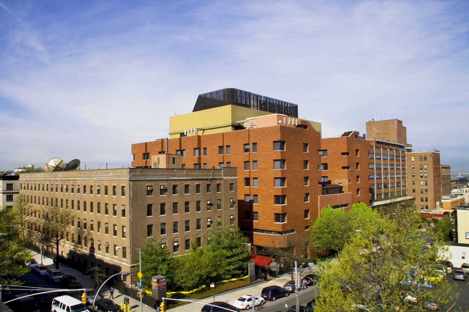 Photo of New York Methodist Hospital in Brooklyn City, New York, United States - 1 Picture of Point of interest, Establishment, Health, Hospital