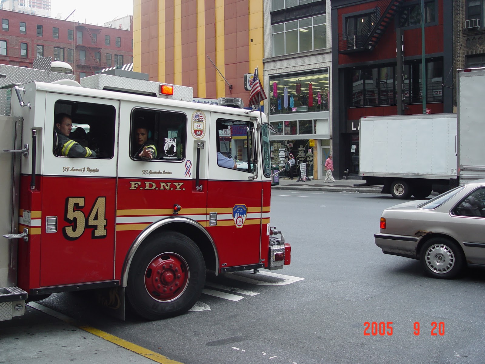 Photo of FDNY Engine 54/Ladder 4/Battalion 9 in New York City, New York, United States - 8 Picture of Point of interest, Establishment, Fire station