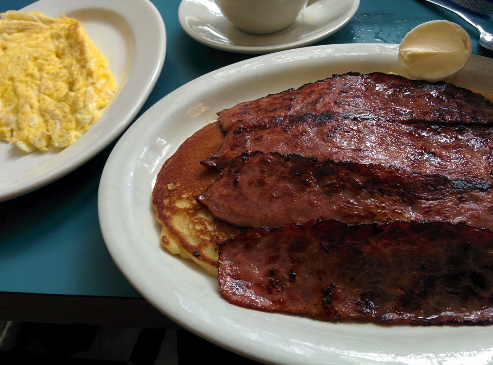 Photo of Rainbow Diner in Bronx City, New York, United States - 1 Picture of Restaurant, Food, Point of interest, Establishment, Meal takeaway