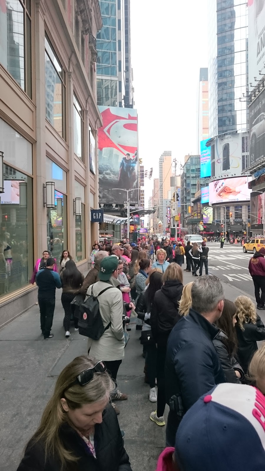 Photo of Big Bus Tours New York in New York City, New York, United States - 9 Picture of Point of interest, Establishment, Bus station, Transit station