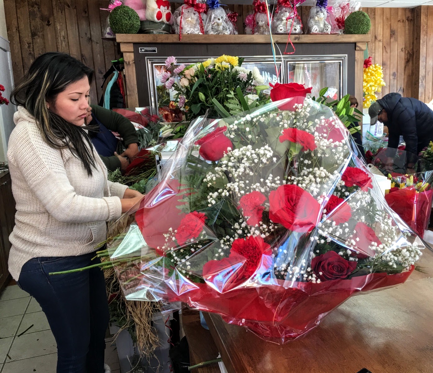 Photo of Flowers in Bloom in Harrison City, New Jersey, United States - 5 Picture of Point of interest, Establishment, Store, Florist