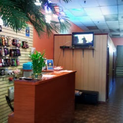 Photo of Club Maui Tanning & Spa in Kings County City, New York, United States - 1 Picture of Point of interest, Establishment, Health, Spa, Beauty salon, Hair care