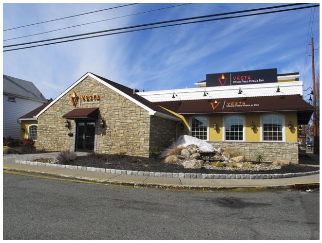 Photo of Vesta Wood Fired Pizza in East Rutherford City, New Jersey, United States - 1 Picture of Restaurant, Food, Point of interest, Establishment, Bar