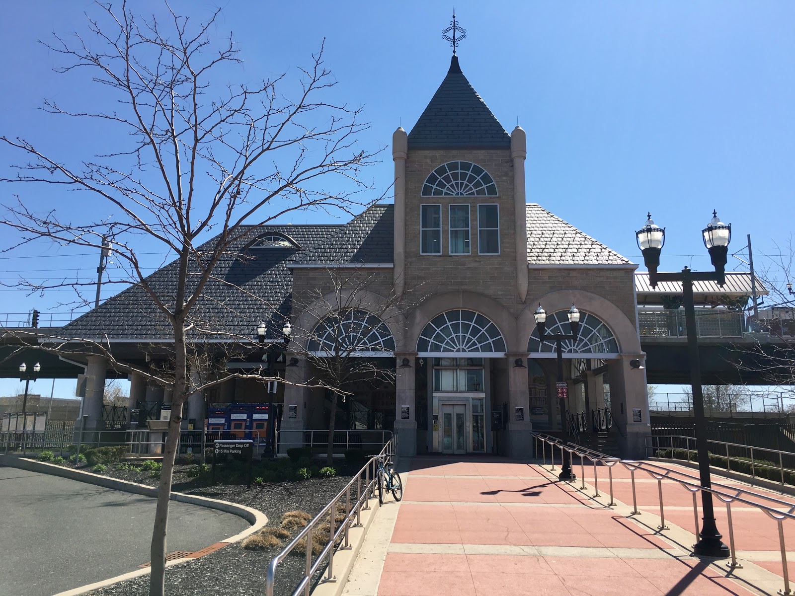 Photo of 8th Street Light Rail Station in Bayonne City, New Jersey, United States - 1 Picture of Point of interest, Establishment, Transit station, Light rail station