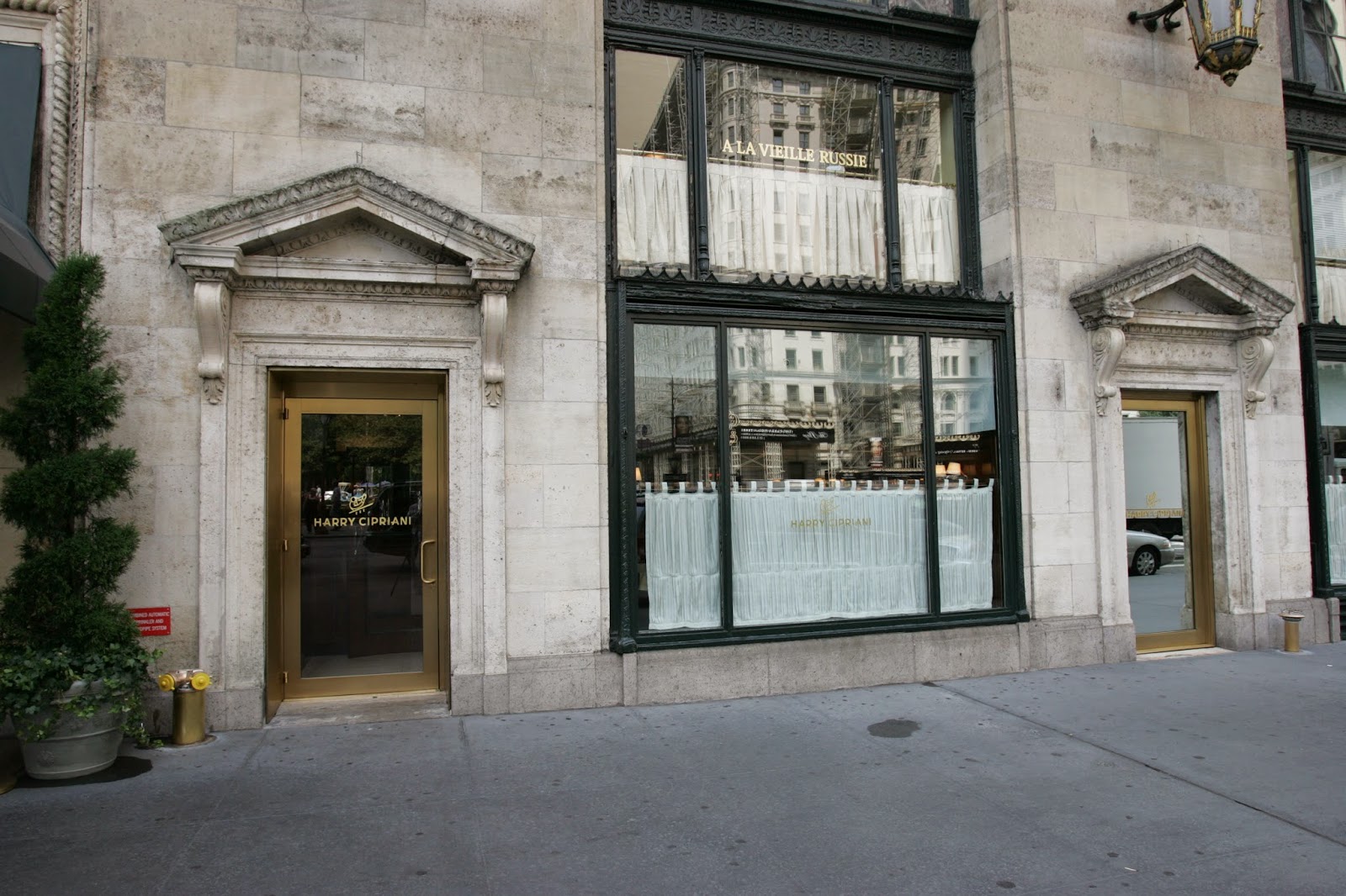 Photo of Harry Cipriani® in New York City, New York, United States - 2 Picture of Restaurant, Food, Point of interest, Establishment, Bar