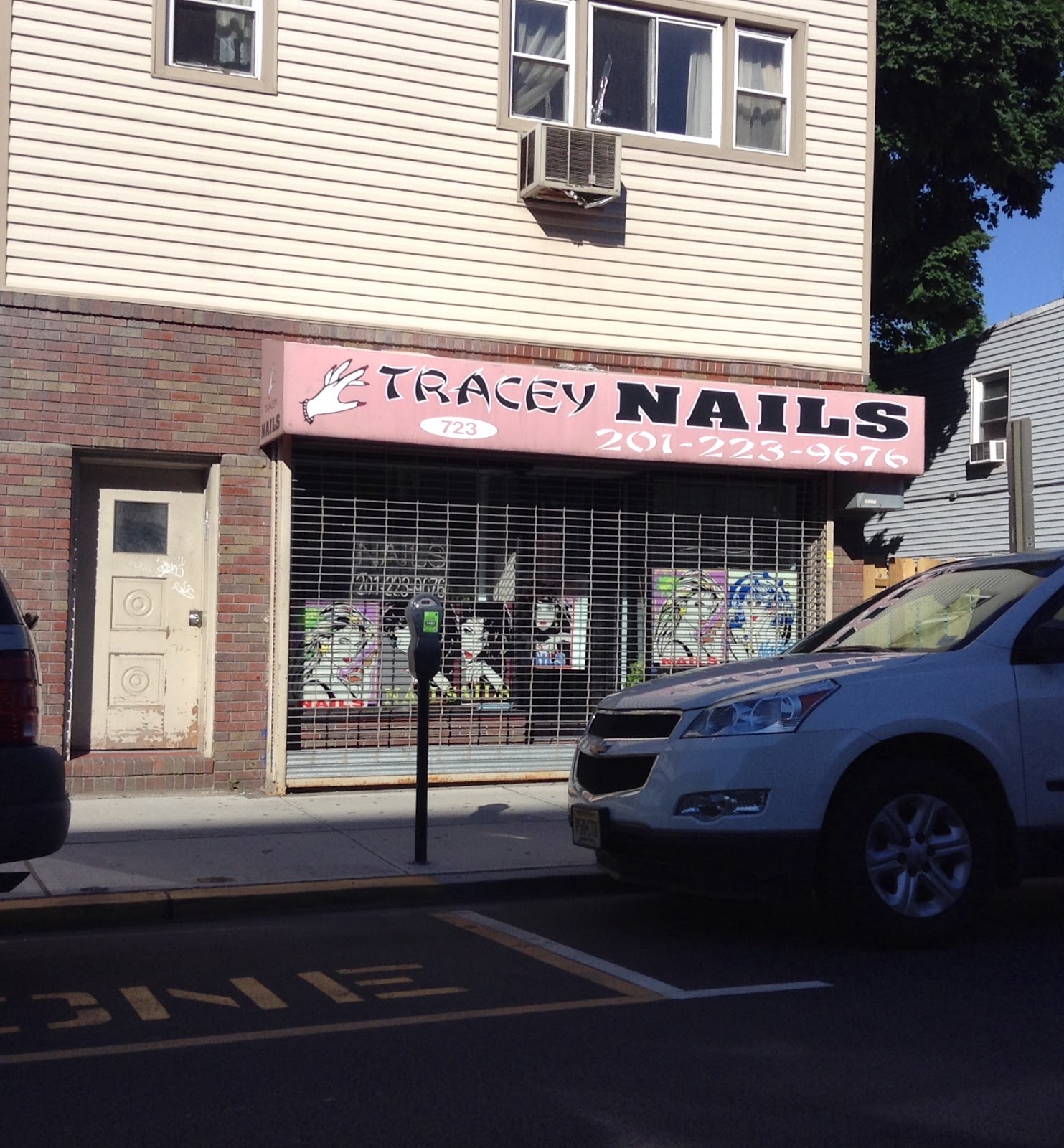 Photo of Tracey Nails in Union City, New Jersey, United States - 1 Picture of Point of interest, Establishment, Beauty salon, Hair care