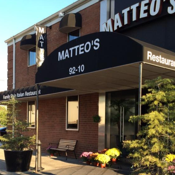 Photo of Matteo's Howard Beach in Howard Beach City, New York, United States - 1 Picture of Restaurant, Food, Point of interest, Establishment, Bar