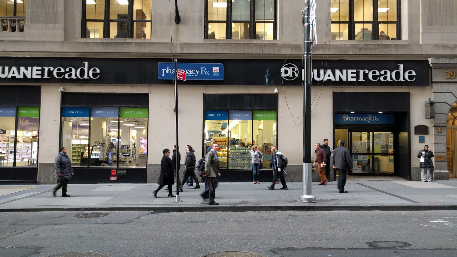 Photo of Duane Reade in New York City, New York, United States - 3 Picture of Food, Point of interest, Establishment, Store, Health, Convenience store, Home goods store, Electronics store
