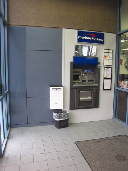 Photo of Capital One Bank in Glendale City, New York, United States - 2 Picture of Point of interest, Establishment, Finance, Atm, Bank