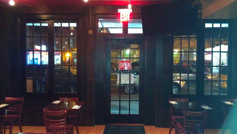 Photo of El Porton Bar in Bronx City, New York, United States - 3 Picture of Point of interest, Establishment, Bar