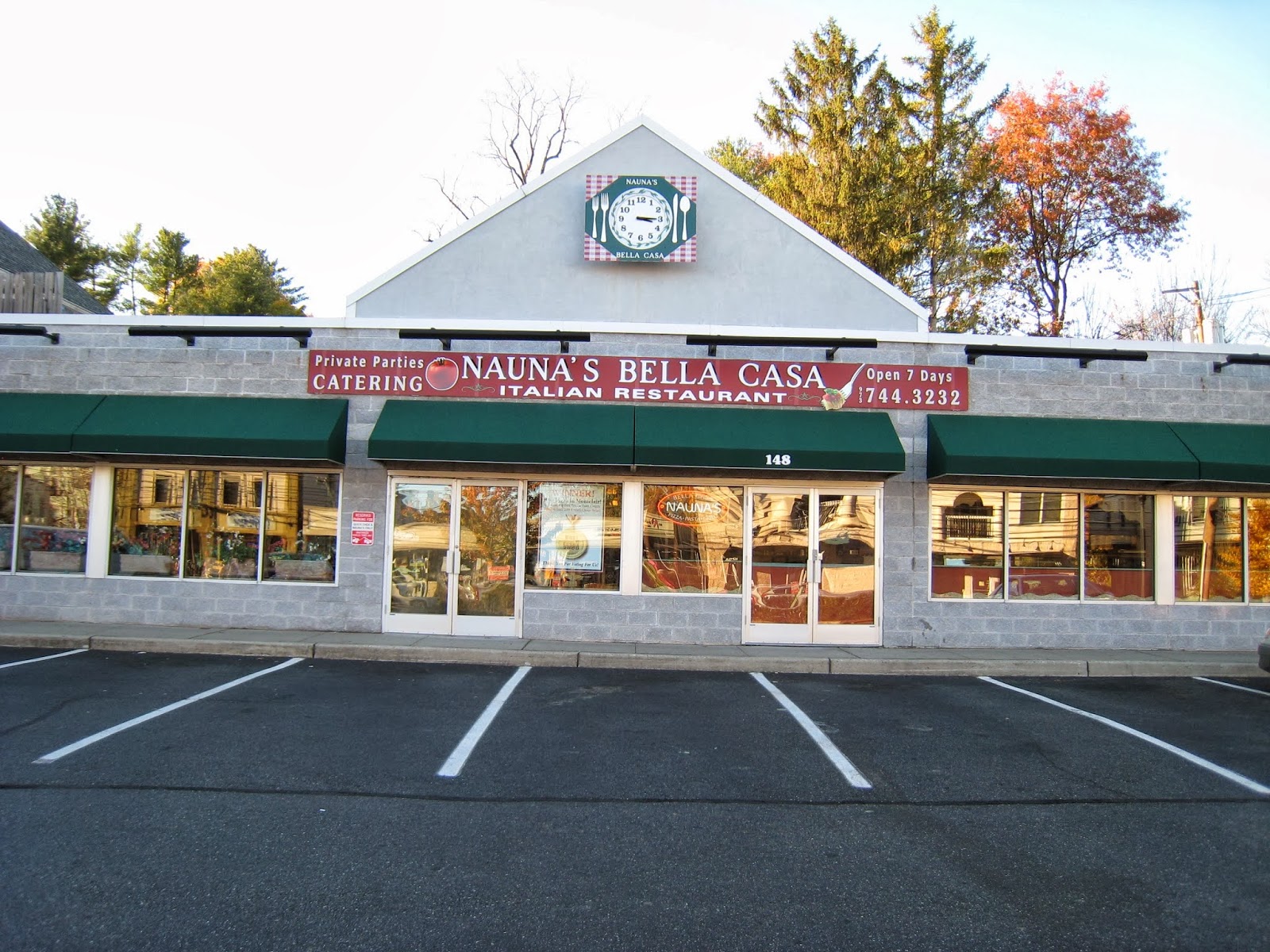 Photo of Nauna's Bella Casa Ristorante in Montclair City, New Jersey, United States - 3 Picture of Restaurant, Food, Point of interest, Establishment, Store