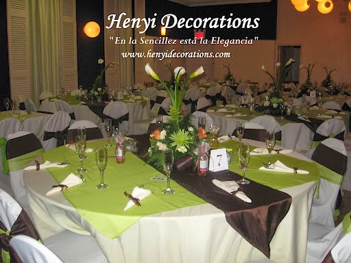 Photo of Henyi Decorations / Brooklyn, NY in Brooklyn City, New York, United States - 1 Picture of Food, Point of interest, Establishment, Store, Home goods store, Florist