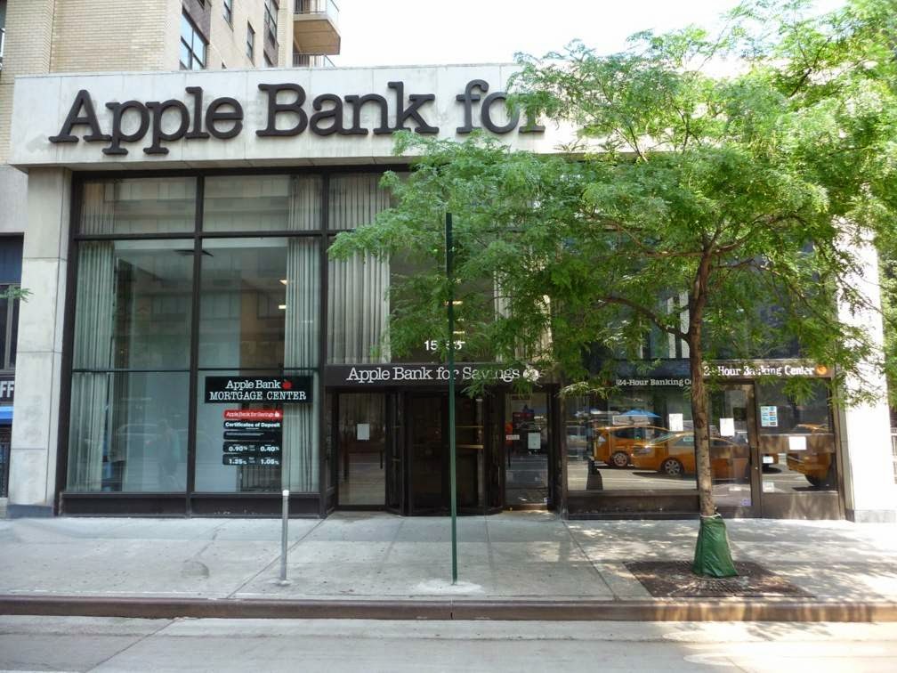Photo of Apple Bank in New York City, New York, United States - 1 Picture of Point of interest, Establishment, Finance, Bank