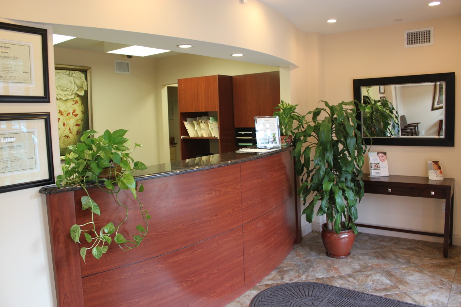 Photo of Woodside Dental Care in Woodside City, New York, United States - 8 Picture of Point of interest, Establishment, Health, Dentist