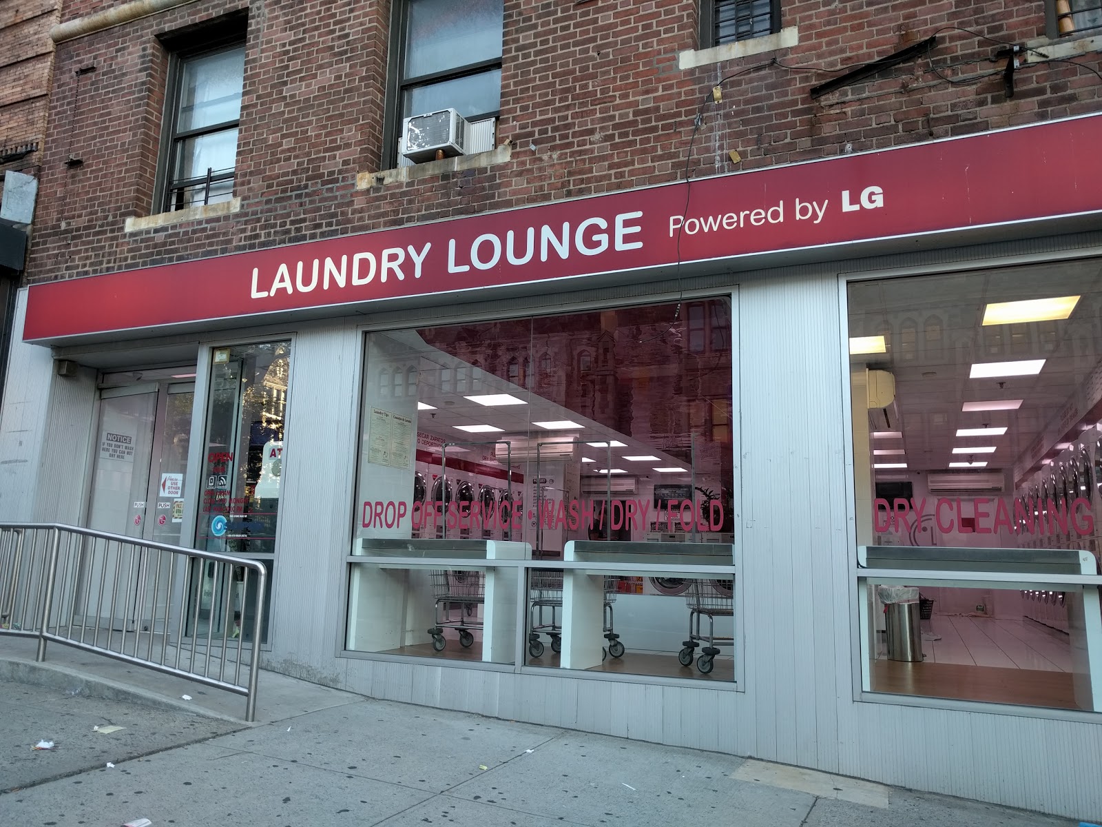 Photo of Laundry Lounge Powered by LG in New York City, New York, United States - 1 Picture of Point of interest, Establishment, Laundry