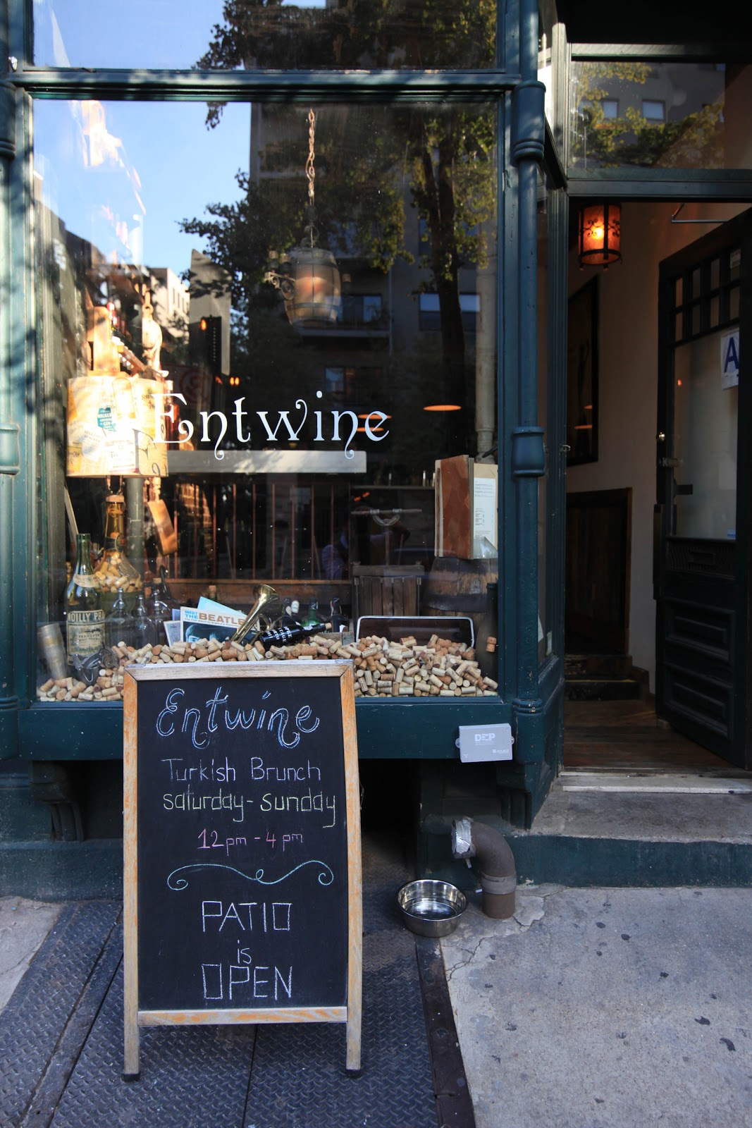 Photo of Entwine in New York City, New York, United States - 2 Picture of Restaurant, Food, Point of interest, Establishment, Bar