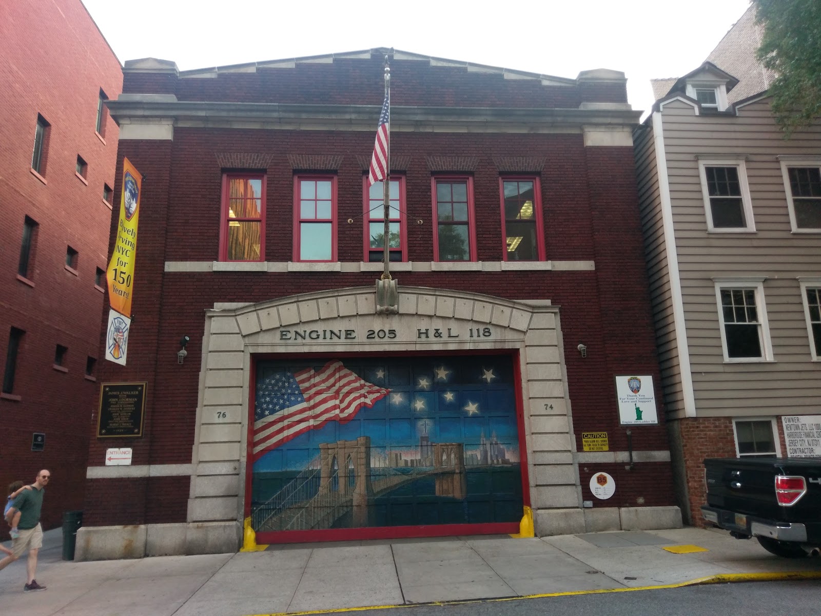 Photo of FDNY Engine 205/Ladder 118 in Kings County City, New York, United States - 1 Picture of Point of interest, Establishment, Fire station