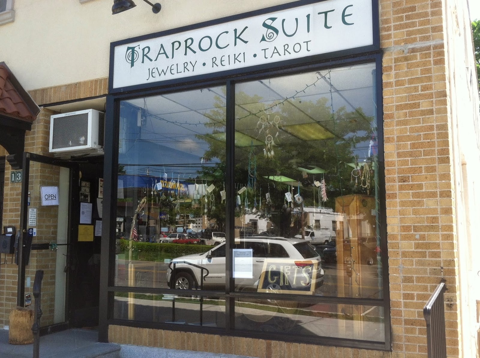 Photo of Traprock Suite Ltd in Scarsdale City, New York, United States - 1 Picture of Point of interest, Establishment, Store, Jewelry store