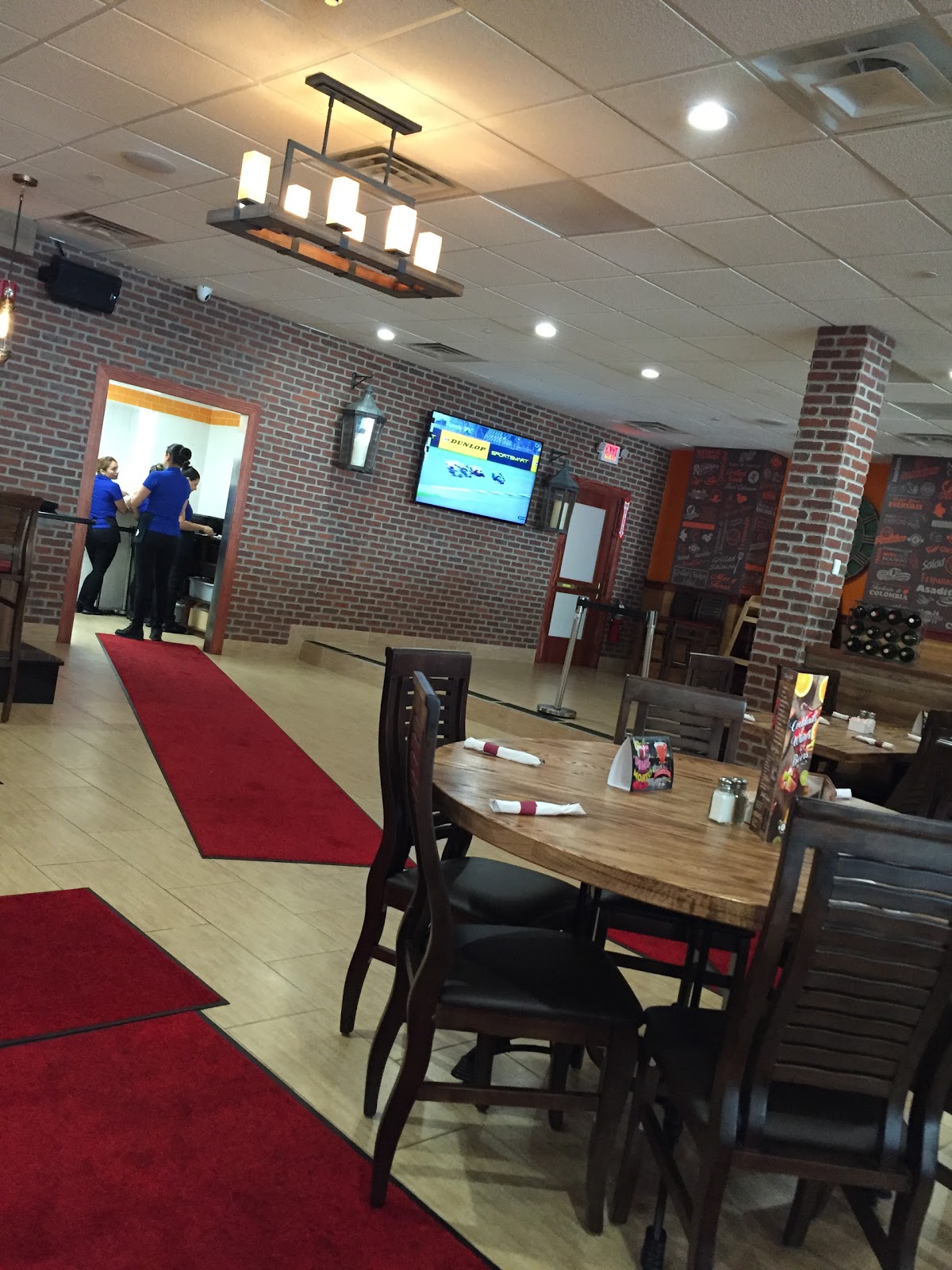 Photo of Noches de colombia in Hackensack City, New Jersey, United States - 4 Picture of Restaurant, Food, Point of interest, Establishment