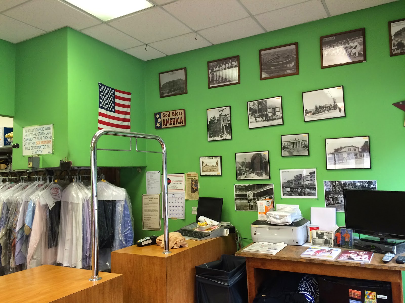 Photo of East Hills Cleaners in Roslyn Heights City, New York, United States - 2 Picture of Point of interest, Establishment, Laundry