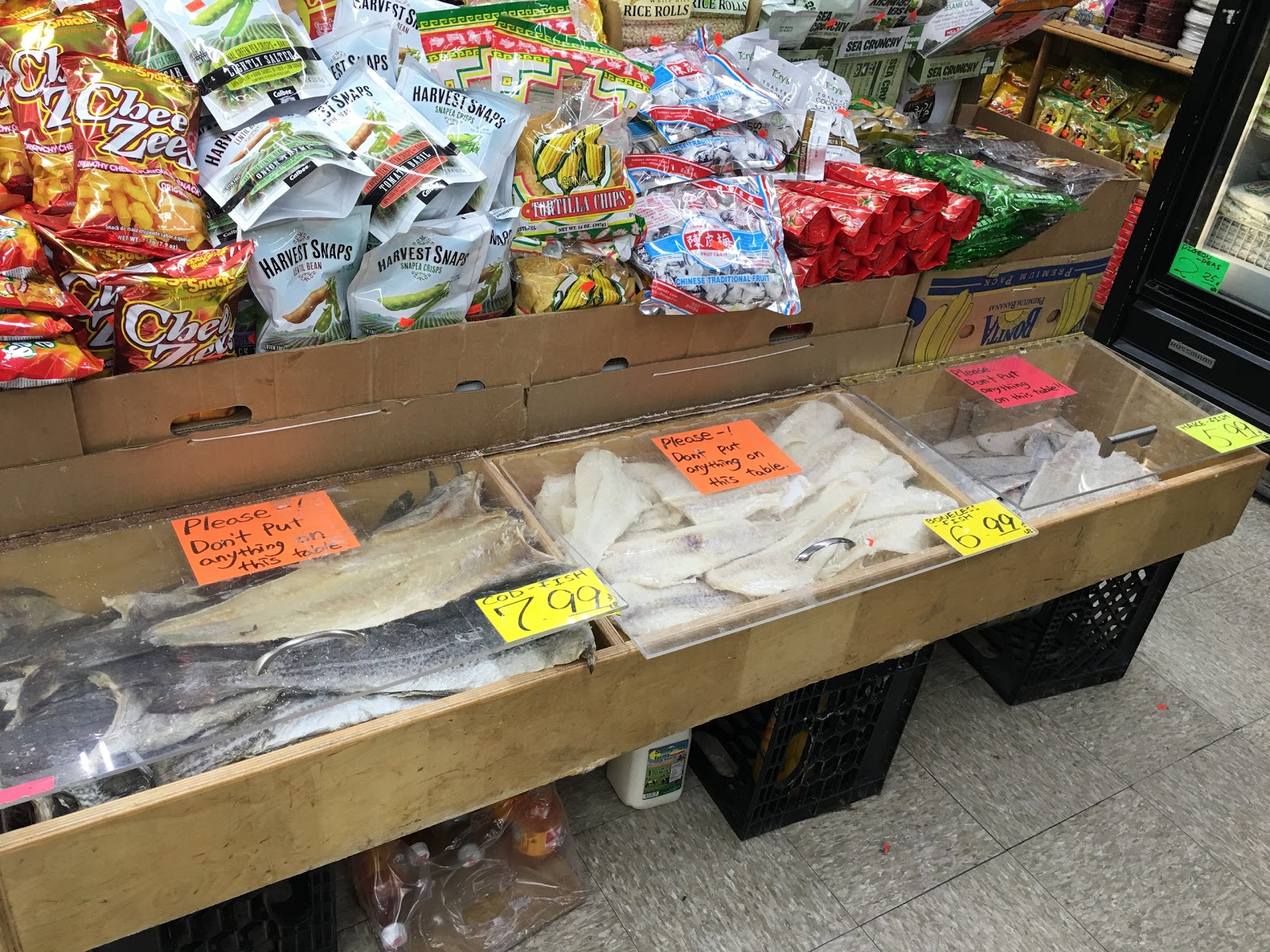 Photo of Green Mango Tree - Food Market in Kings County City, New York, United States - 2 Picture of Food, Point of interest, Establishment, Store, Grocery or supermarket