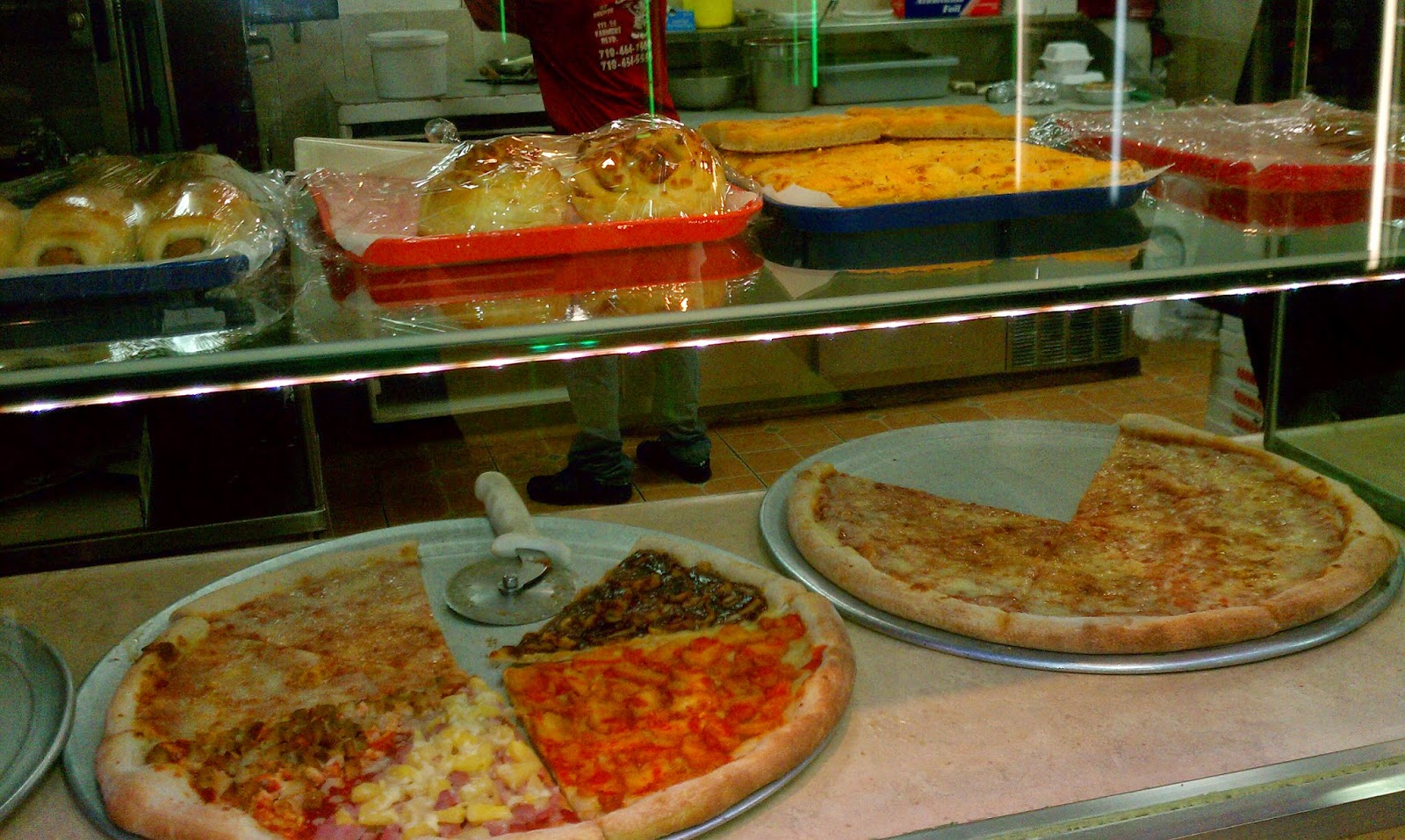 Photo of Farmers Pizza in Queens City, New York, United States - 1 Picture of Restaurant, Food, Point of interest, Establishment, Meal takeaway, Meal delivery
