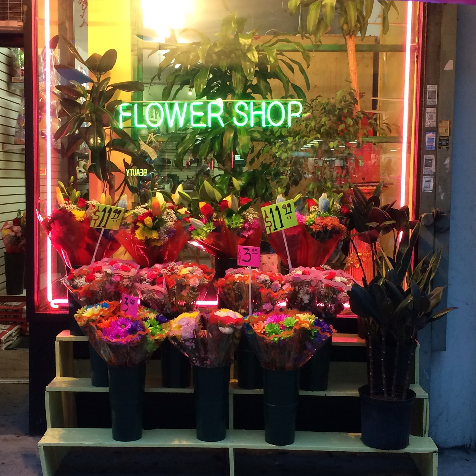 Photo of Puebla Flowers Corp. in Bronx City, New York, United States - 4 Picture of Point of interest, Establishment, Store, Florist