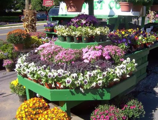 Photo of Goffle Brook Farm & Garden Center in Ridgewood City, New Jersey, United States - 1 Picture of Food, Point of interest, Establishment, Store, Grocery or supermarket, General contractor