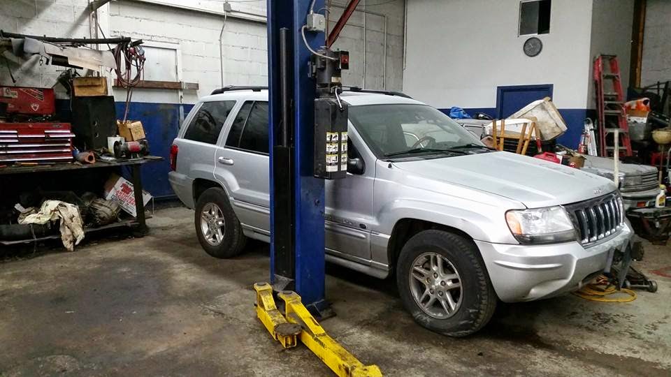 Photo of Albens Auto Mechanic in Elizabeth City, New Jersey, United States - 5 Picture of Point of interest, Establishment, Car repair