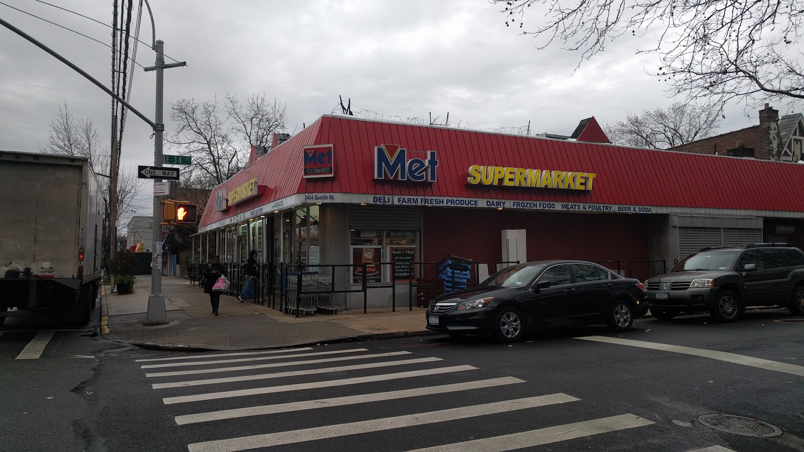 Photo of Met Foodmarkets in Brooklyn City, New York, United States - 1 Picture of Food, Point of interest, Establishment, Store, Grocery or supermarket