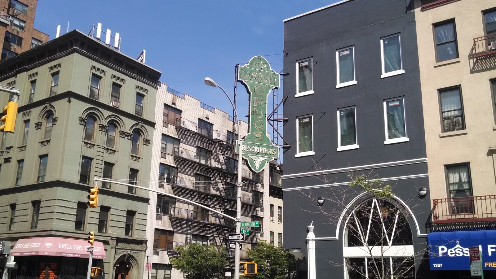 Photo of Warby Parker in New York City, New York, United States - 4 Picture of Point of interest, Establishment, Store, Health