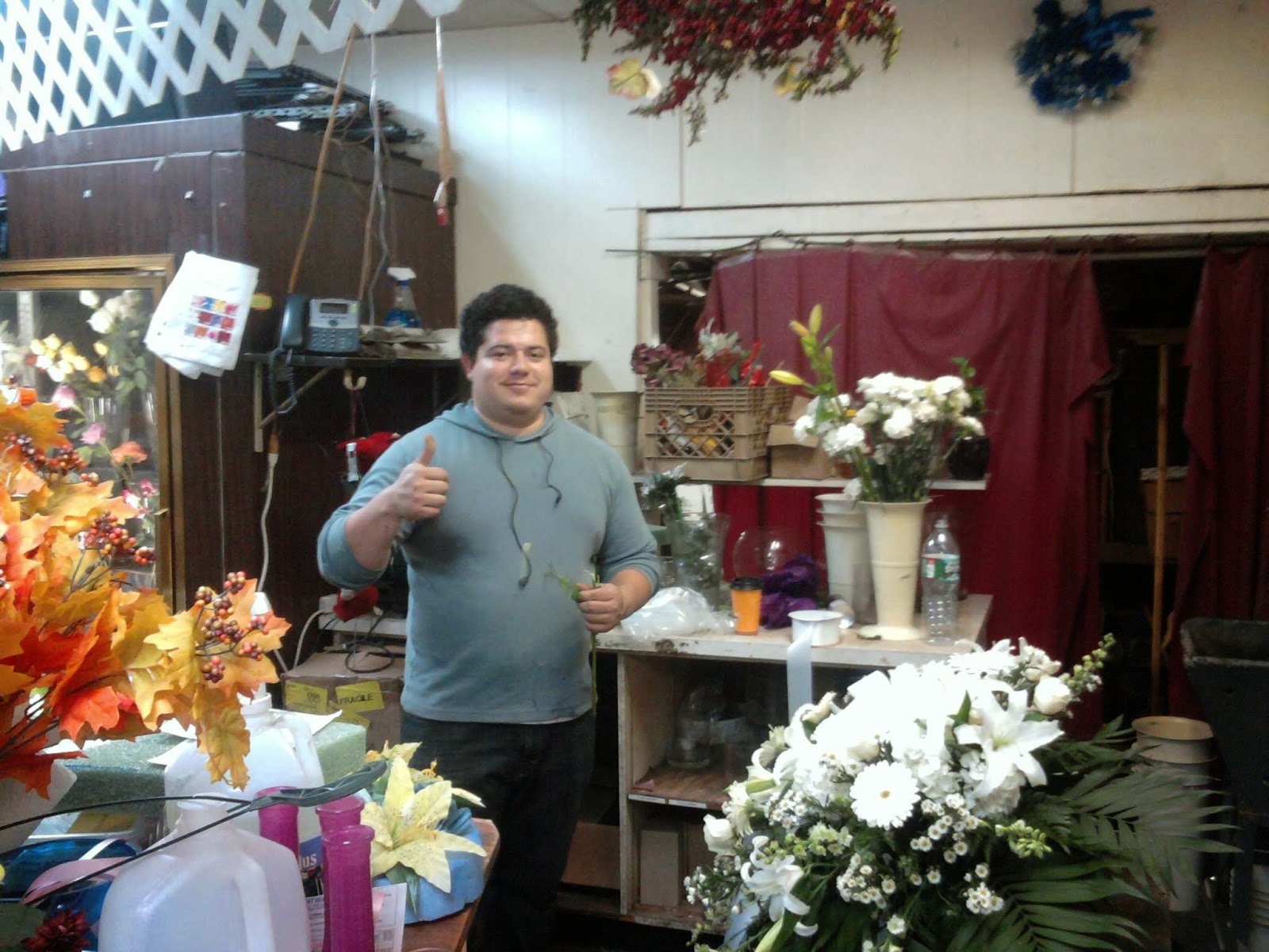 Photo of Hollywood Florist, Inc. in Union City, New Jersey, United States - 3 Picture of Point of interest, Establishment, Store, Florist