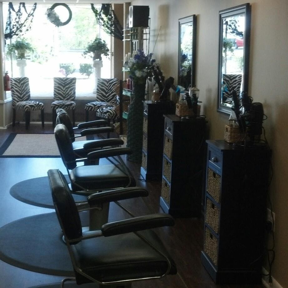 Photo of On the Avenue Haircutters in Roselle Park City, New Jersey, United States - 1 Picture of Point of interest, Establishment, Hair care