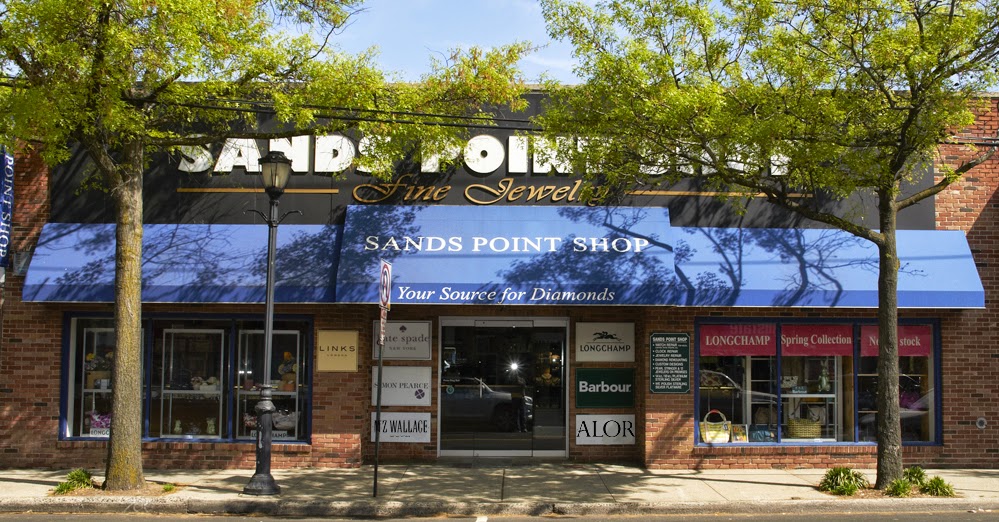 Photo of Sands Point Shop in Port Washington City, New York, United States - 1 Picture of Point of interest, Establishment, Finance, Store, Jewelry store, Clothing store