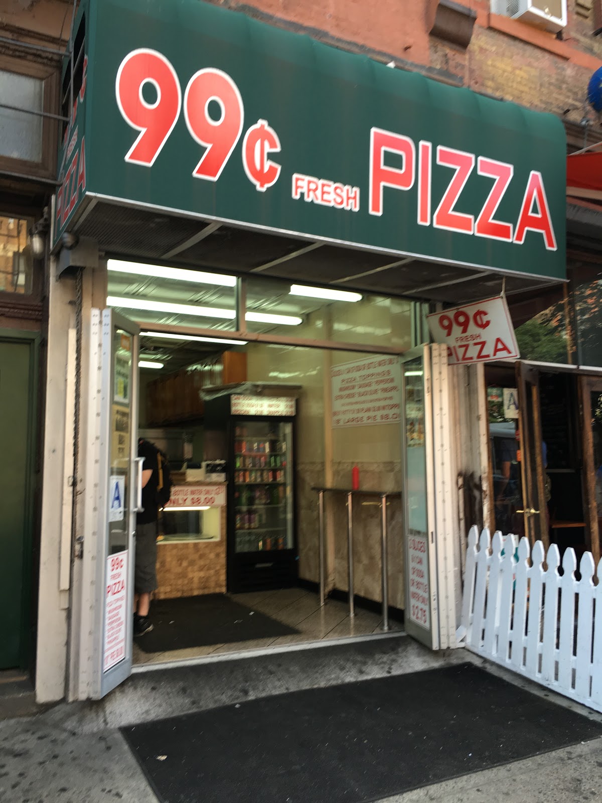 Photo of 99 Cents Fresh Pizza in New York City, New York, United States - 1 Picture of Restaurant, Food, Point of interest, Establishment