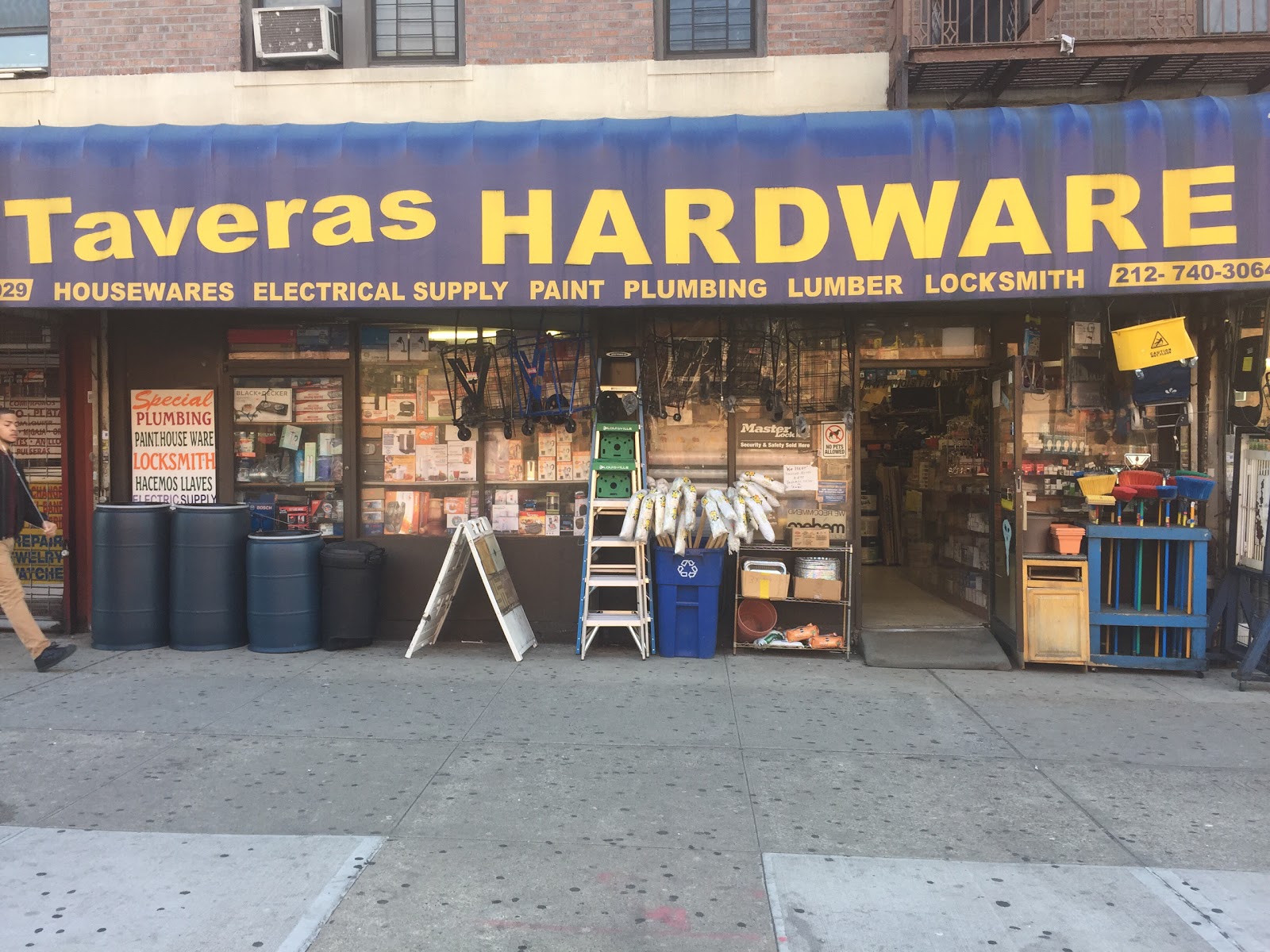 Photo of Taveras Hardware in New York City, New York, United States - 1 Picture of Point of interest, Establishment, Store, Hardware store, Plumber, Locksmith