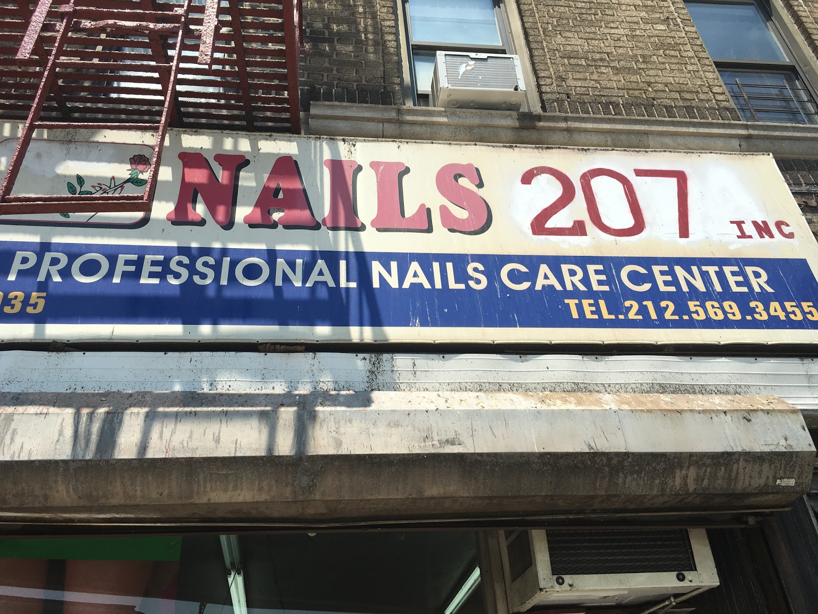 Photo of King Nail 2000 in New York City, New York, United States - 1 Picture of Point of interest, Establishment, Beauty salon, Hair care