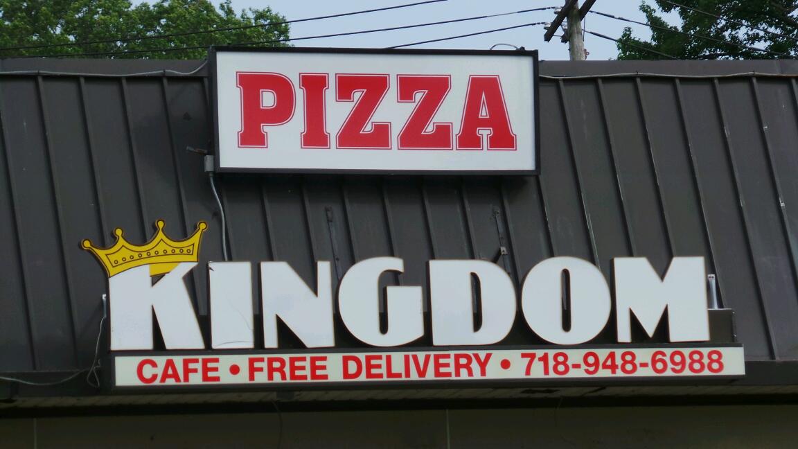 Photo of Kingdom Pizza Cafe in Staten Island City, New York, United States - 2 Picture of Restaurant, Food, Point of interest, Establishment, Meal takeaway, Meal delivery