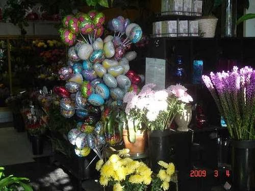 Photo of Danas Flower Shop in Forest Hills City, New York, United States - 6 Picture of Point of interest, Establishment, Store, Home goods store, Florist