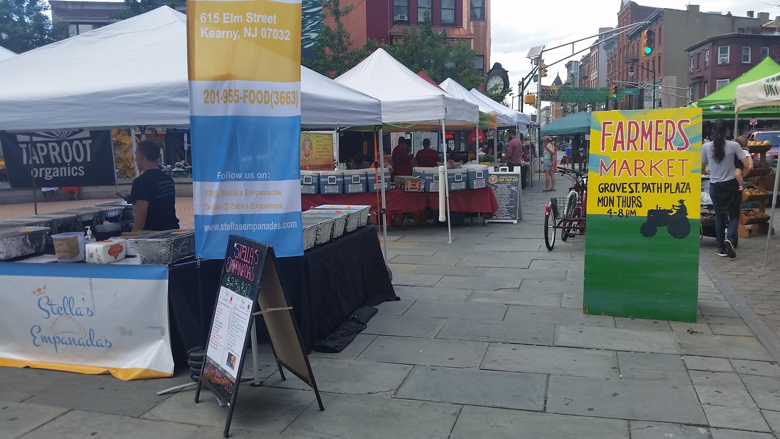 Photo of Historic Downtown Jersey City Farmers' Market in Jersey City, New Jersey, United States - 3 Picture of Food, Point of interest, Establishment