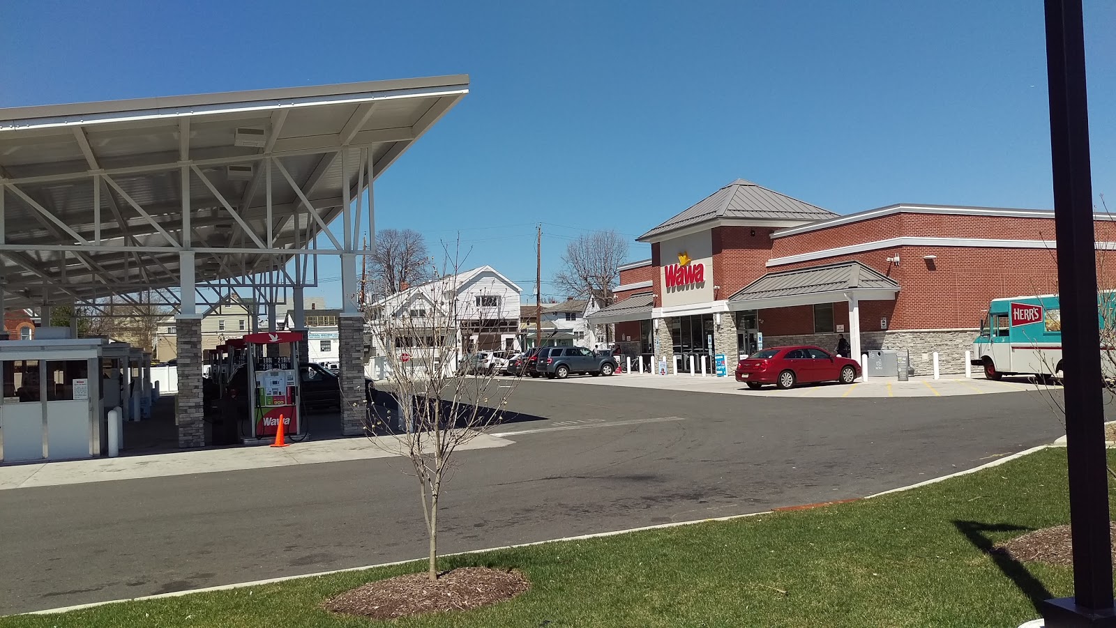 Photo of Wawa in Garfield City, New Jersey, United States - 1 Picture of Food, Point of interest, Establishment, Store, Cafe, Gas station, Convenience store