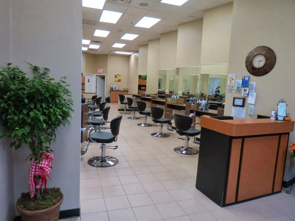 Photo of Sorelle Salon - Hair Salon in Staten Island City, New York, United States - 5 Picture of Point of interest, Establishment, Beauty salon, Hair care