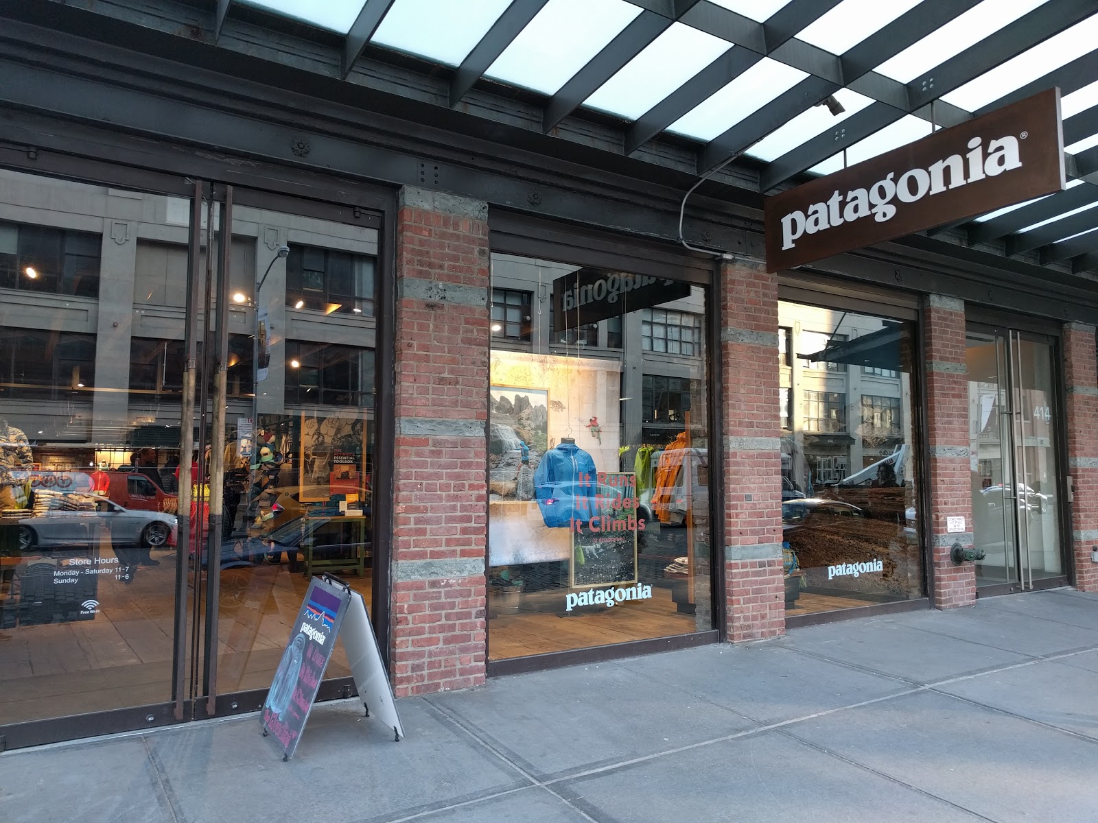 Photo of Patagonia Meatpacking in New York City, New York, United States - 1 Picture of Point of interest, Establishment, Store, Clothing store
