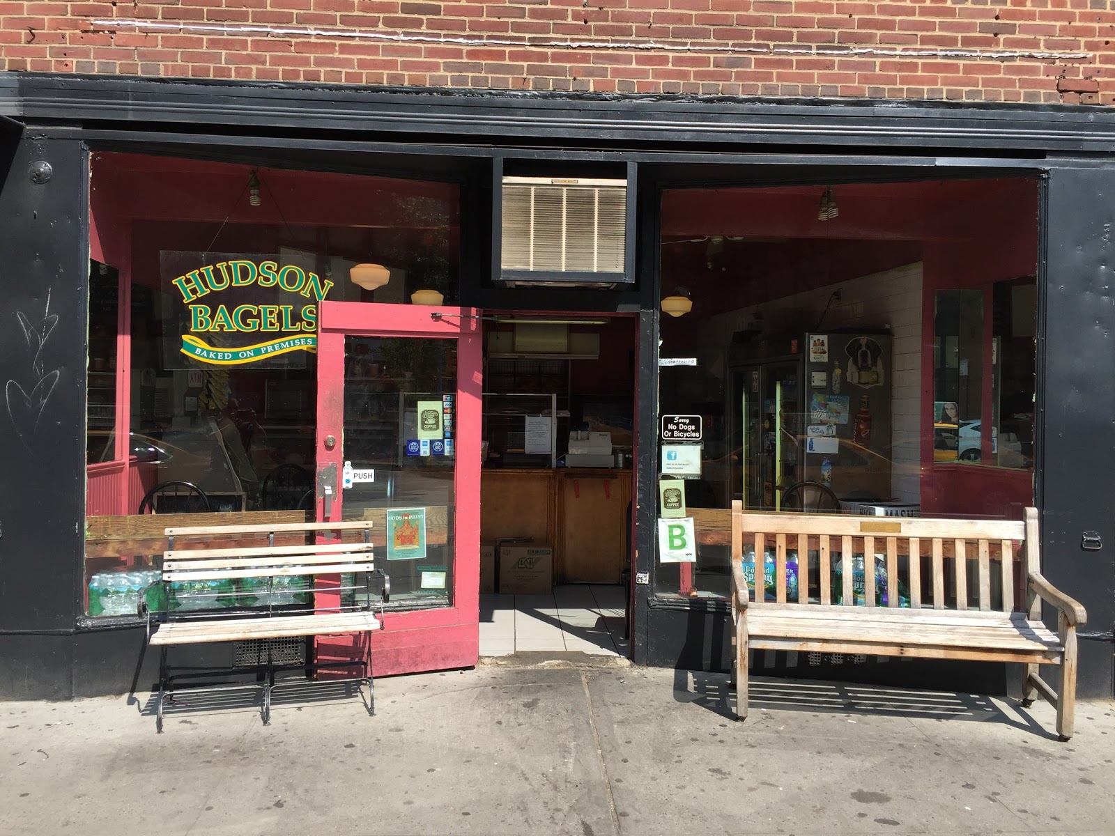 Photo of Hudson Bagels in New York City, New York, United States - 2 Picture of Restaurant, Food, Point of interest, Establishment, Store, Bakery