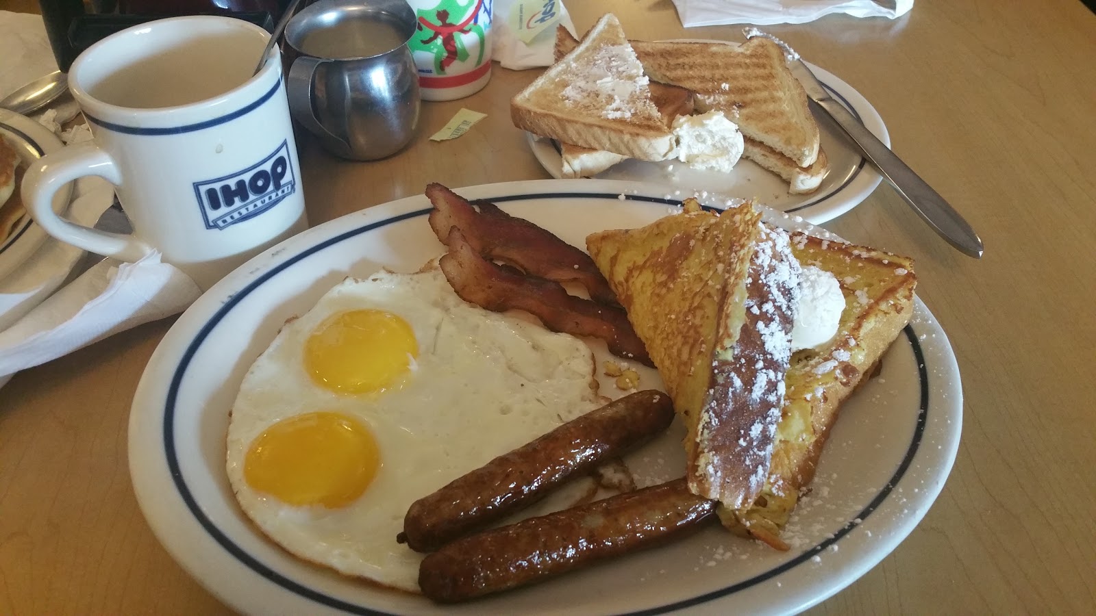 Photo of IHOP in Staten Island City, New York, United States - 2 Picture of Restaurant, Food, Point of interest, Establishment