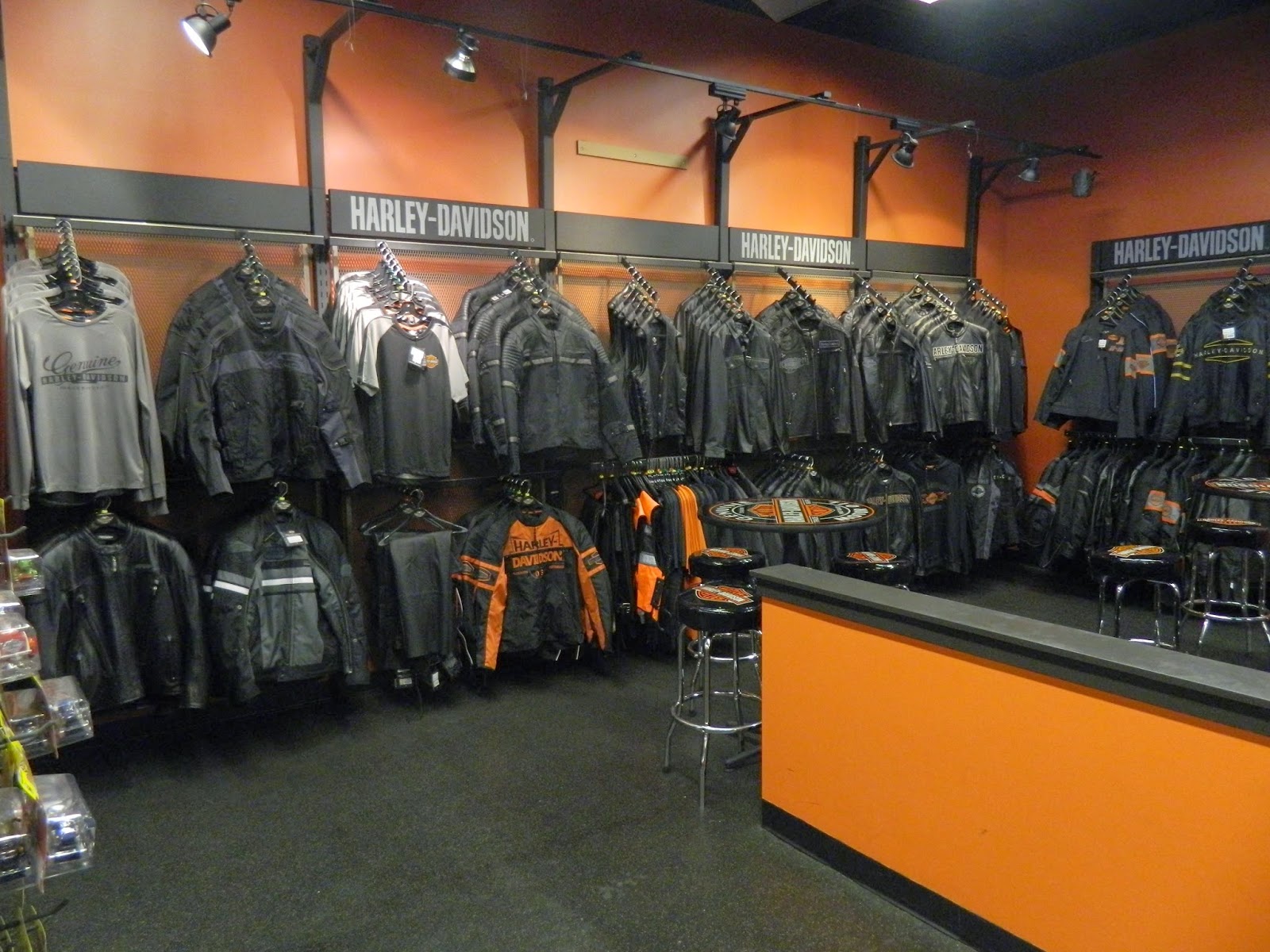 Photo of Empire Harley-Davidson in New Rochelle City, New York, United States - 6 Picture of Point of interest, Establishment, Store, Car repair