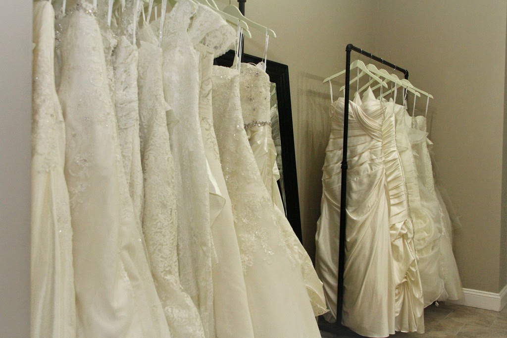 Photo of Paisley Bridal in Queens City, New York, United States - 3 Picture of Point of interest, Establishment, Store, Clothing store