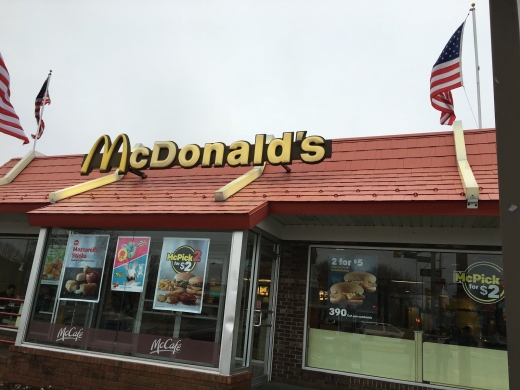 McDonald's in Whitestone City, New York, United States - #1 Photo of Restaurant, Food, Point of interest, Establishment